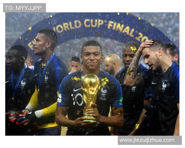 无足球不魅力他是足坛传奇球星诠释魅力与坚持的完美结合 无足球不魅力他是足坛传奇球星诠释魅力与坚持的完美结合