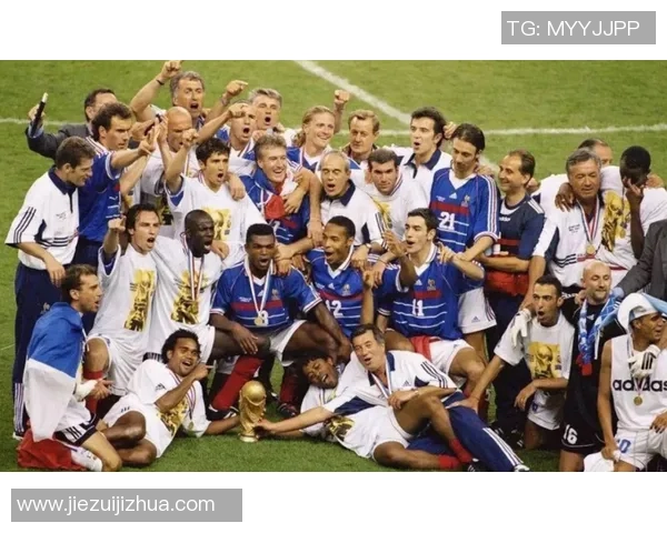 足球小辫传奇再续引领潮流 成为赛场与街头文化的双重符号